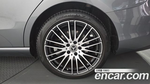 Mercedes-Benz C-Класс 2022