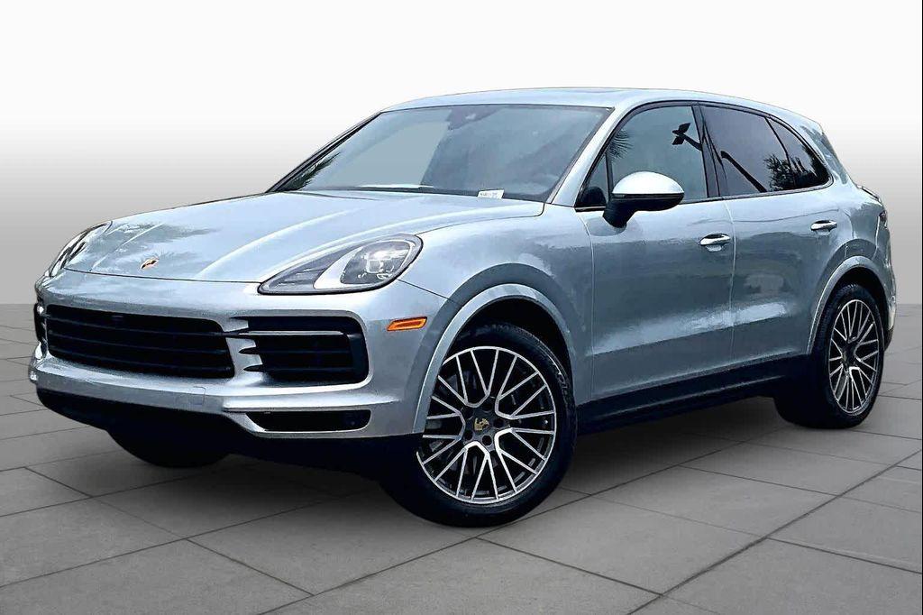 Porsche Cayenne 2021