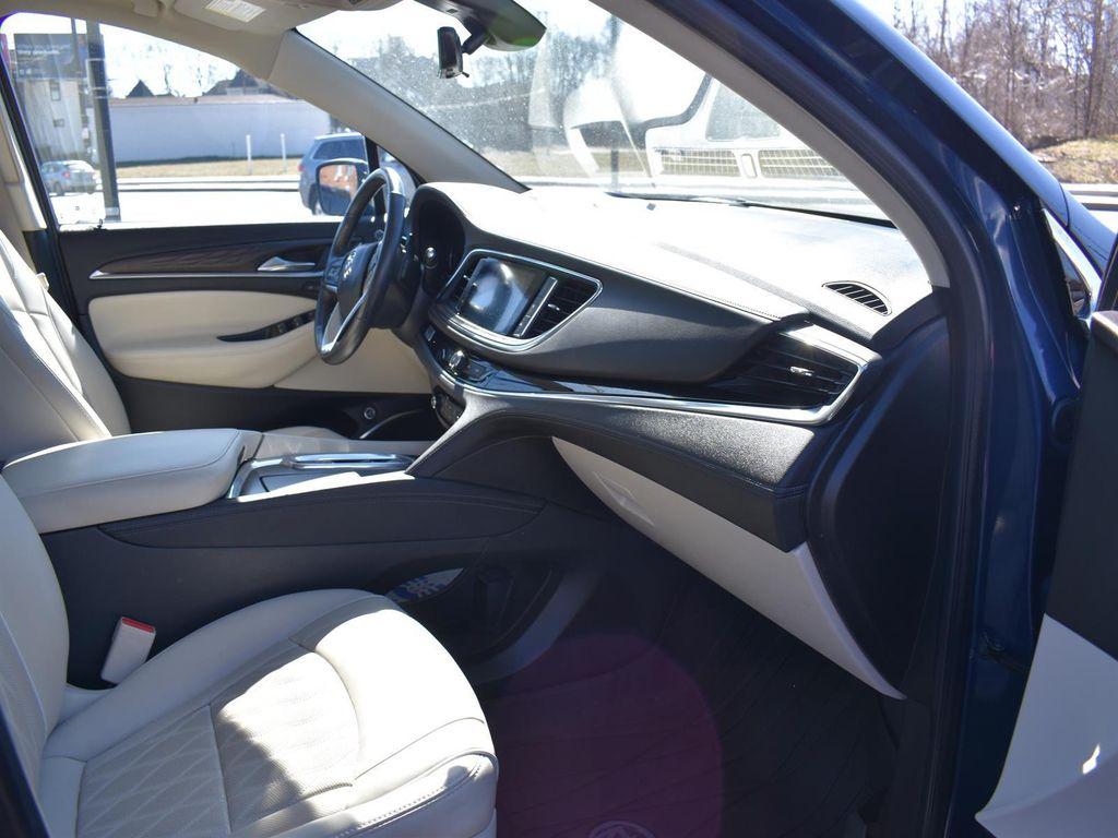 Buick Enclave 2023