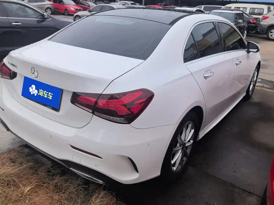 Mercedes-Benz A-Класс 2021