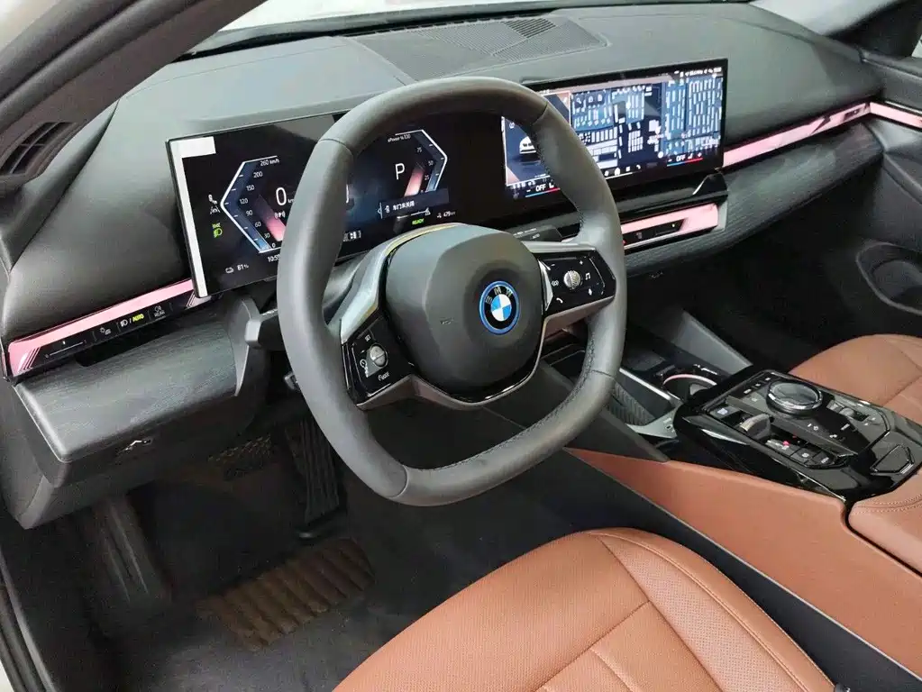 BMW i5 2024