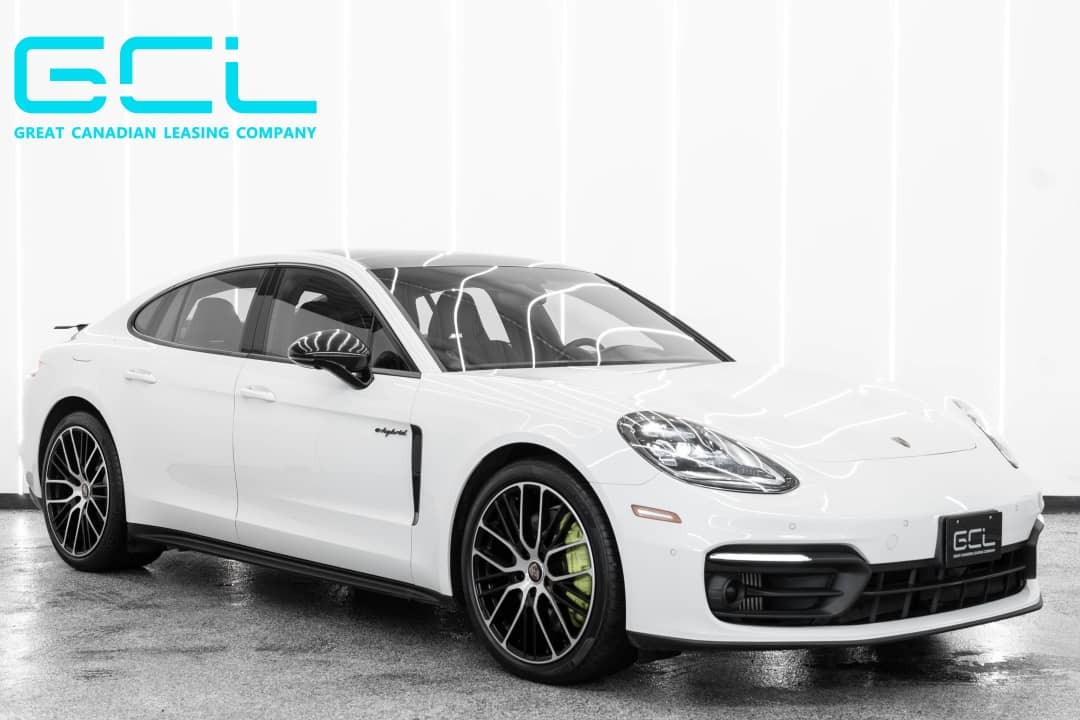 Porsche Panamera 2021