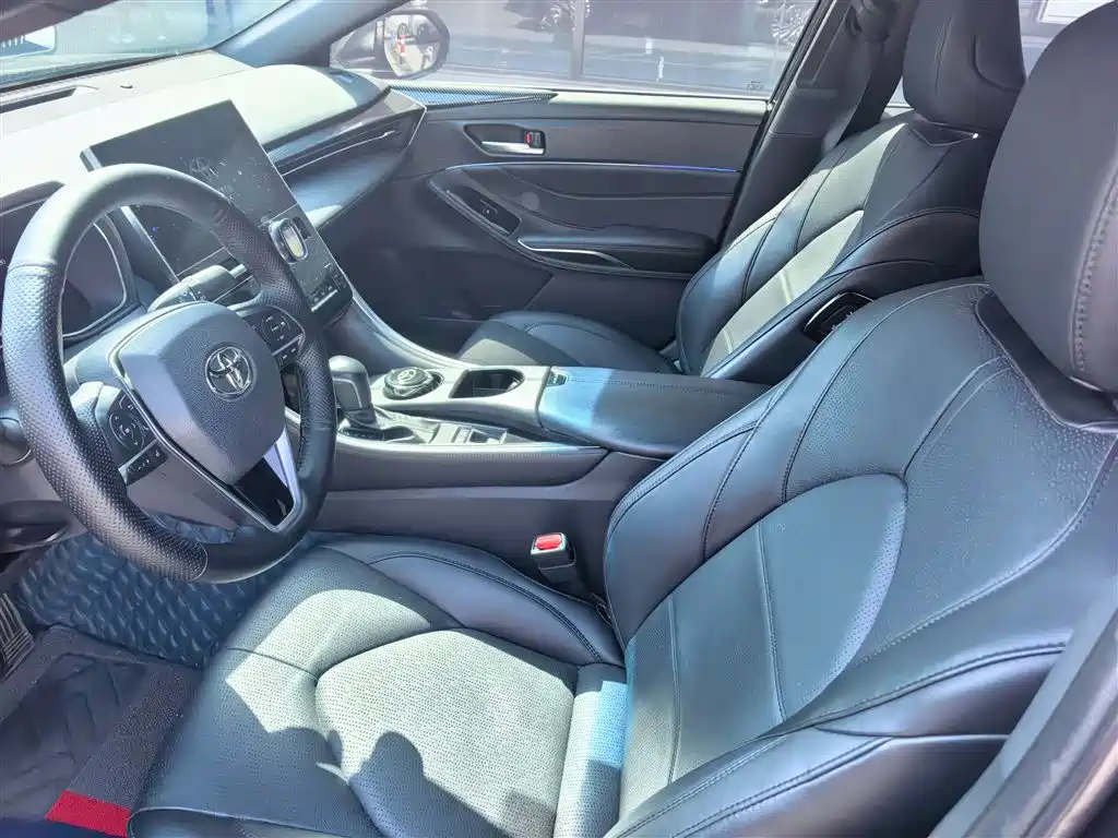 Toyota Avalon 2022