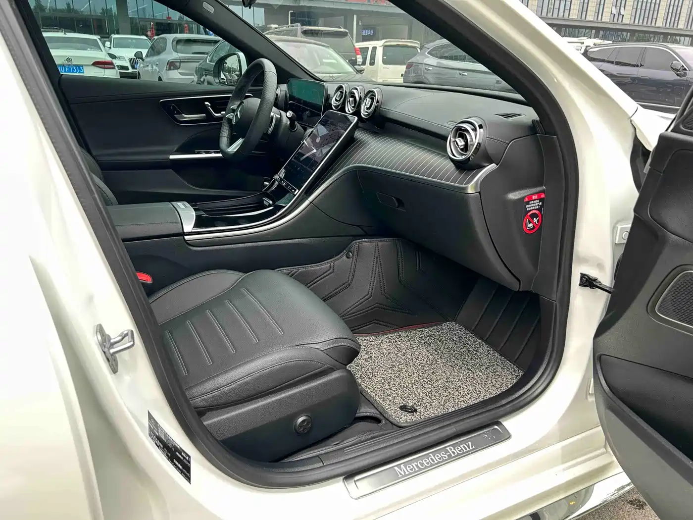 Mercedes-Benz C-Класс 2024