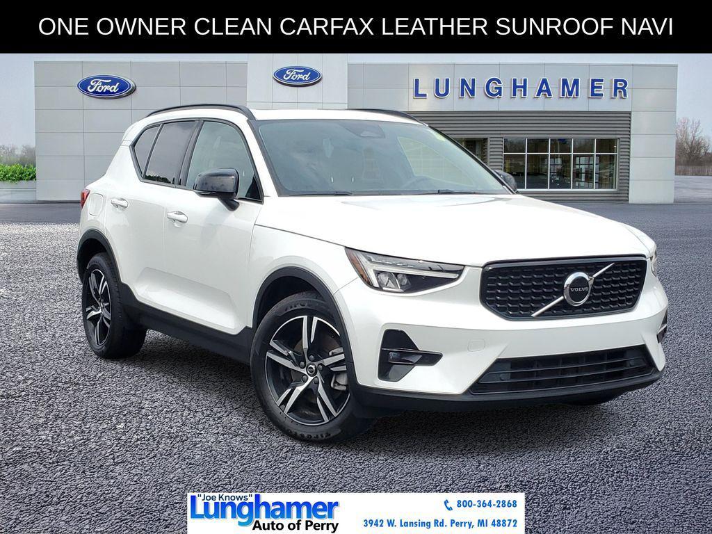 Volvo XC40 2023