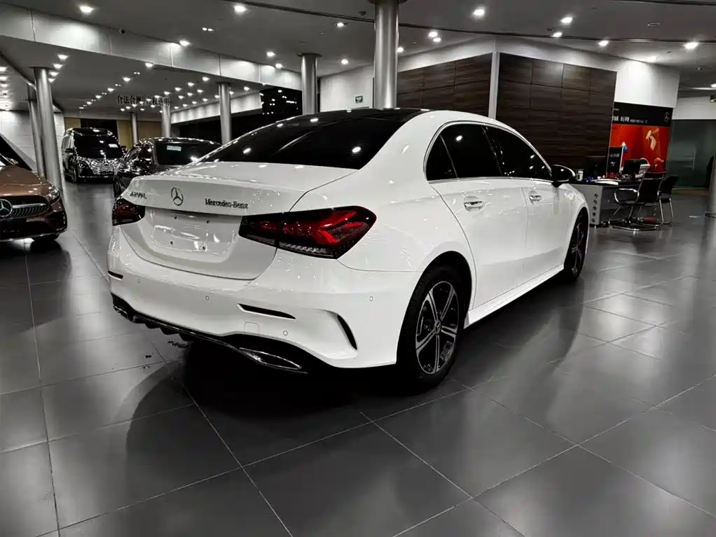 Mercedes-Benz A-Класс 2023