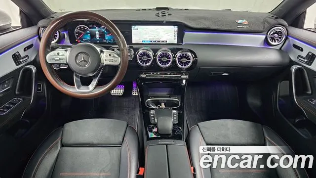 Mercedes-Benz CLA 2022