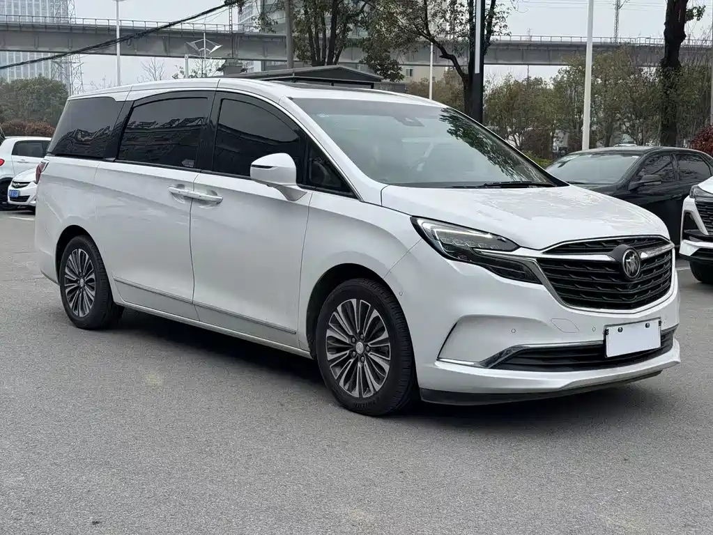 Buick GL8 2021