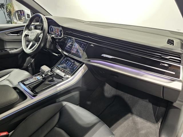 Audi Q8 2025