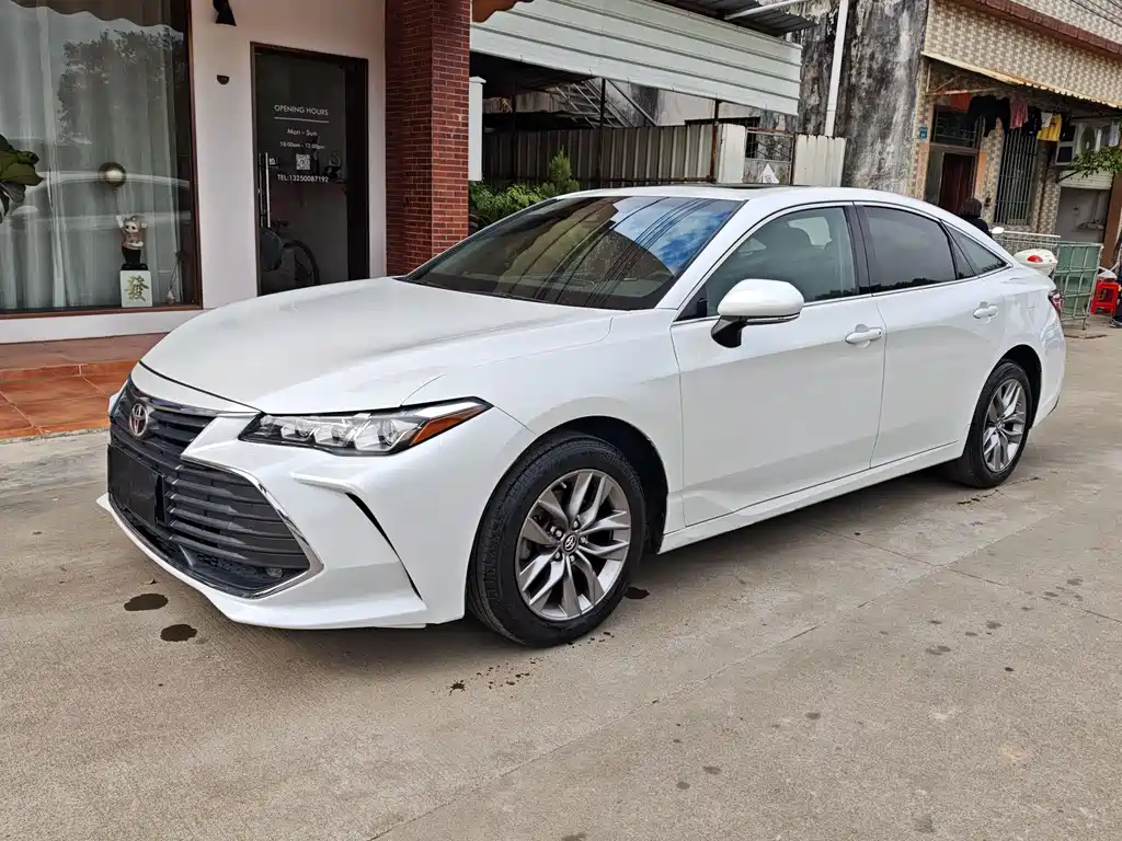 Toyota Avalon 2022
