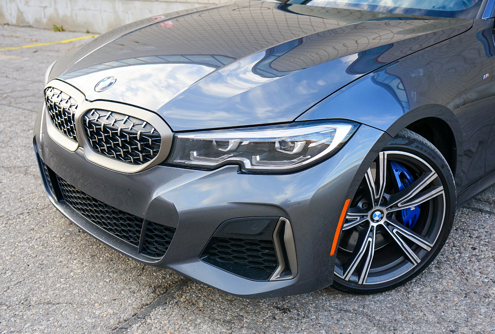 BMW 3 серии 2022
