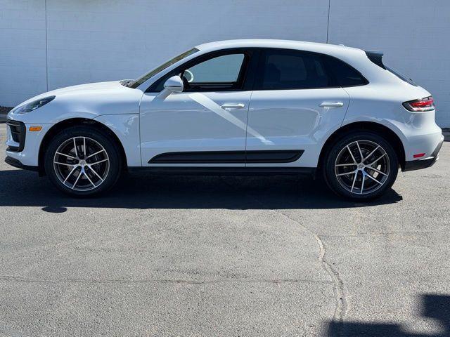 Porsche Macan 2025