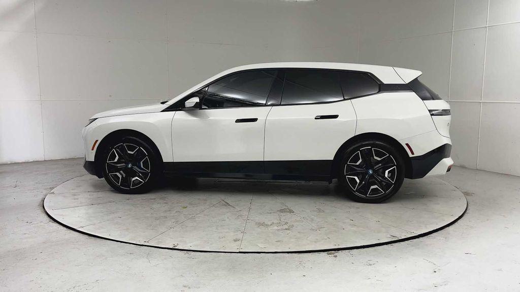 BMW iX 2024
