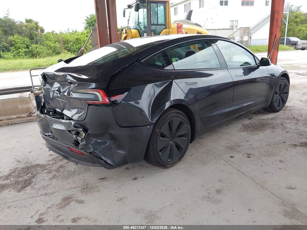 Tesla Model 3 2025
