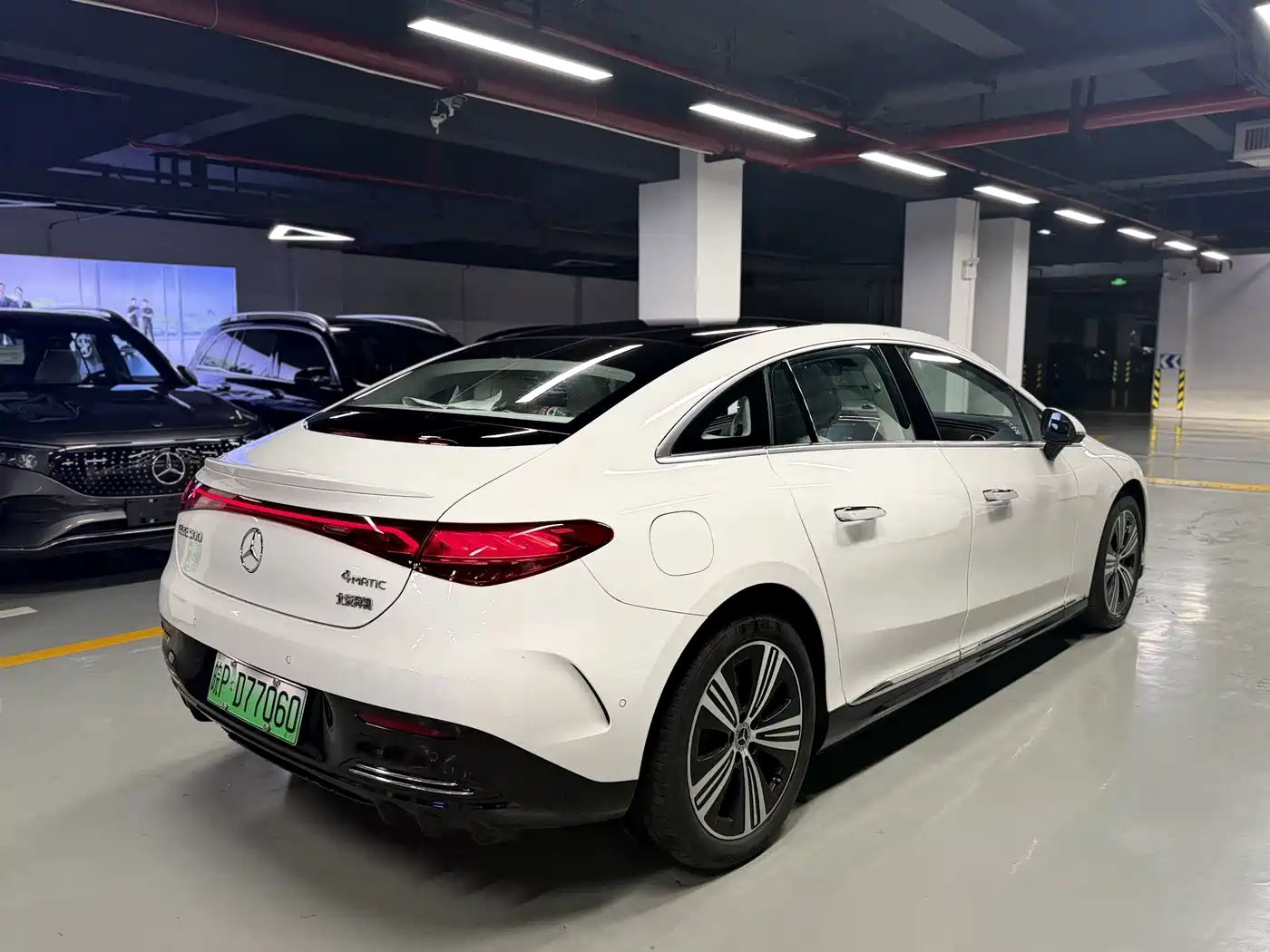 Mercedes-Benz EQE 2025