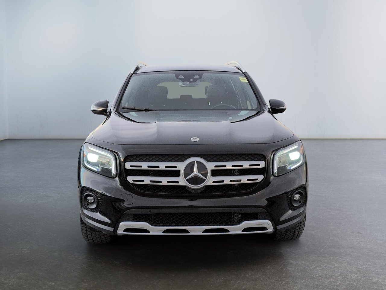 Mercedes-Benz GLB 2023