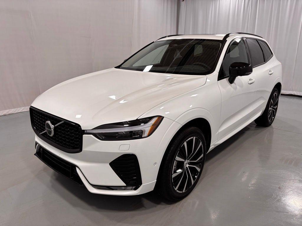 Volvo XC60 2025