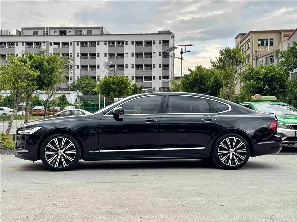 Volvo S90 2020
