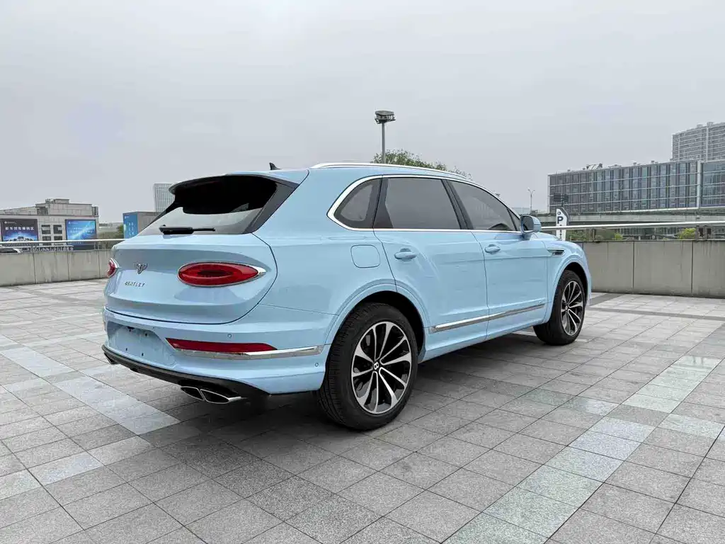 Bentley Bentayga 2022