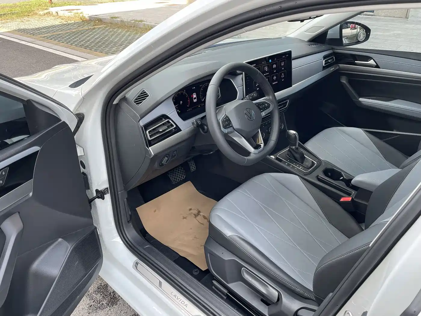Volkswagen Lavida 2024