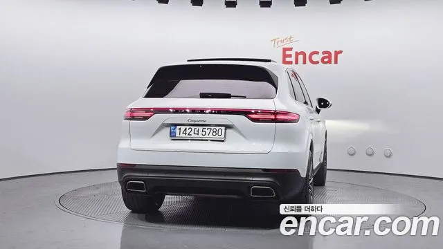 Porsche Cayenne 2020