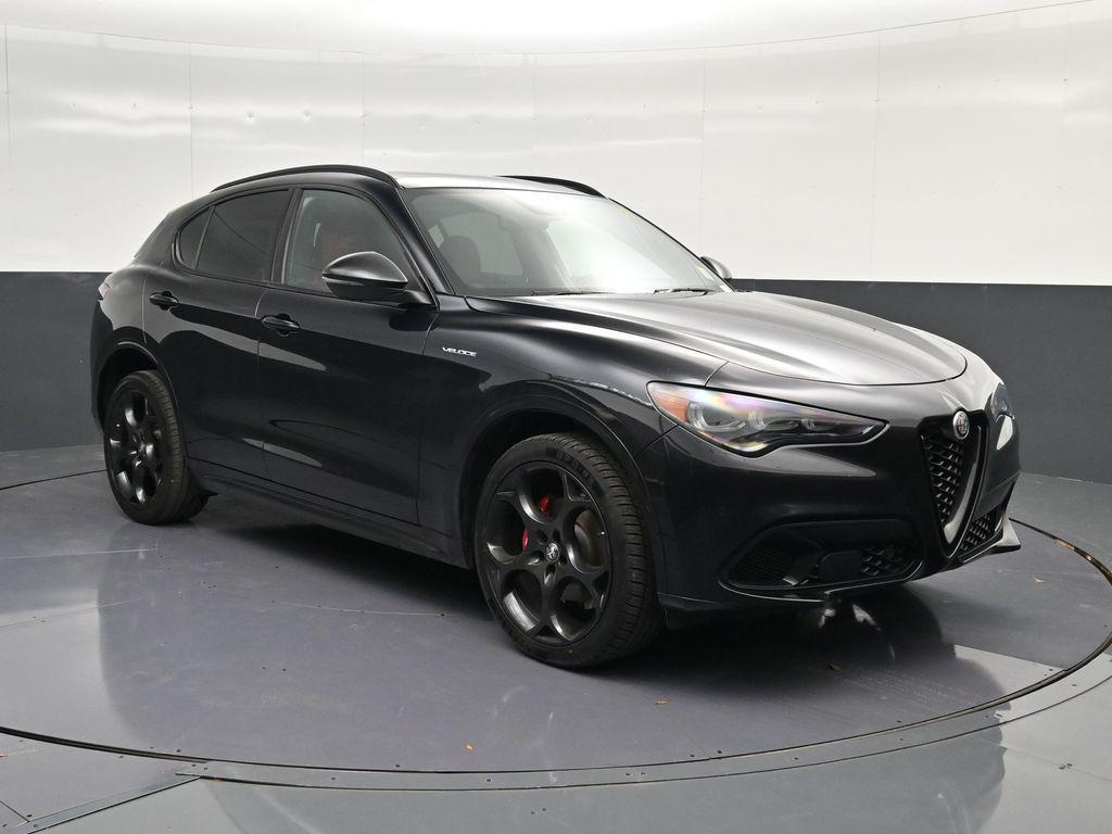 Alfa Romeo Stelvio 2024