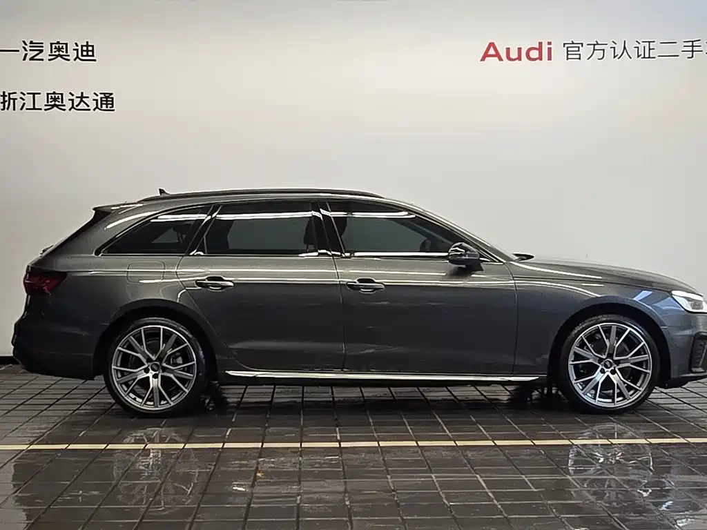 Audi A4 2022