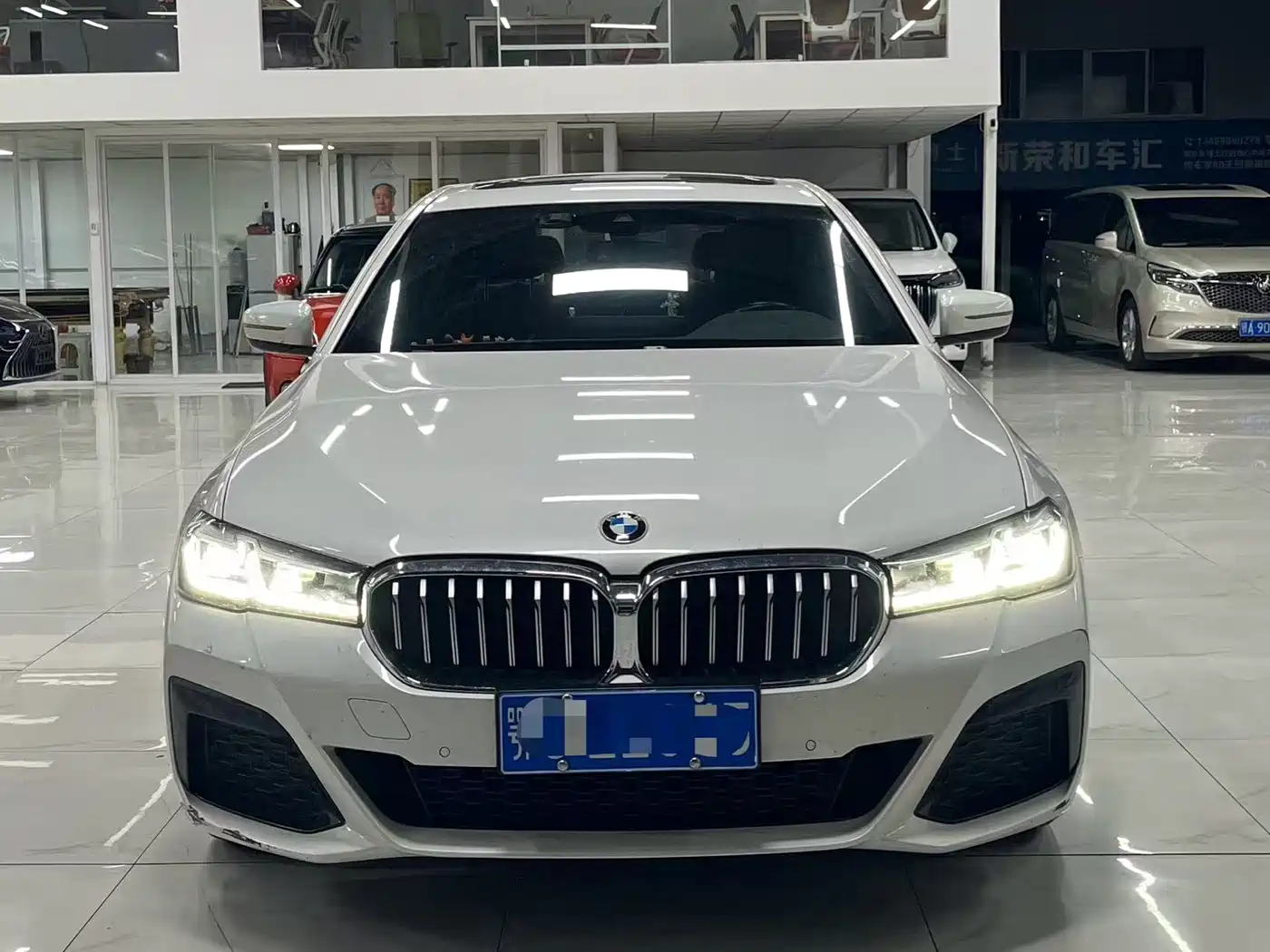 BMW 5 серии 2022