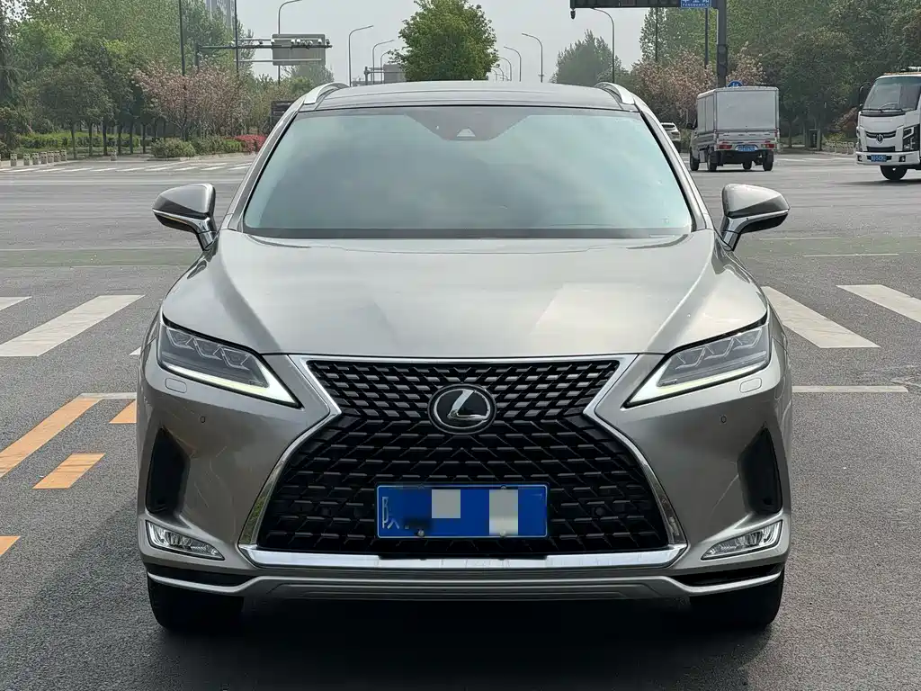 Lexus RX 2022