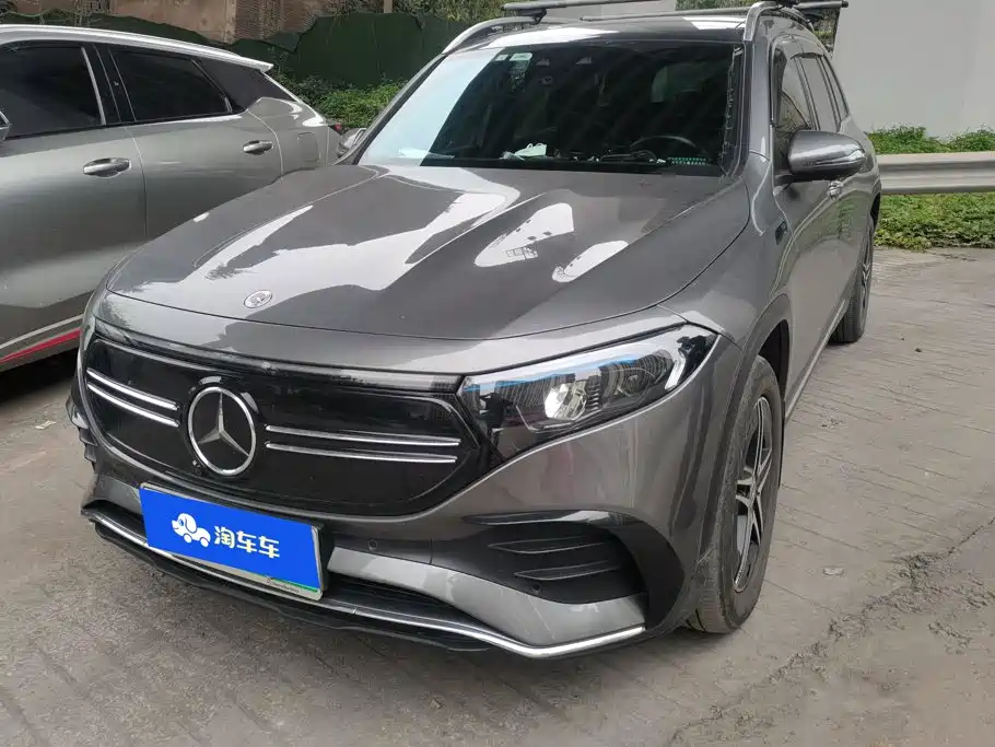 Mercedes-Benz EQB 2021