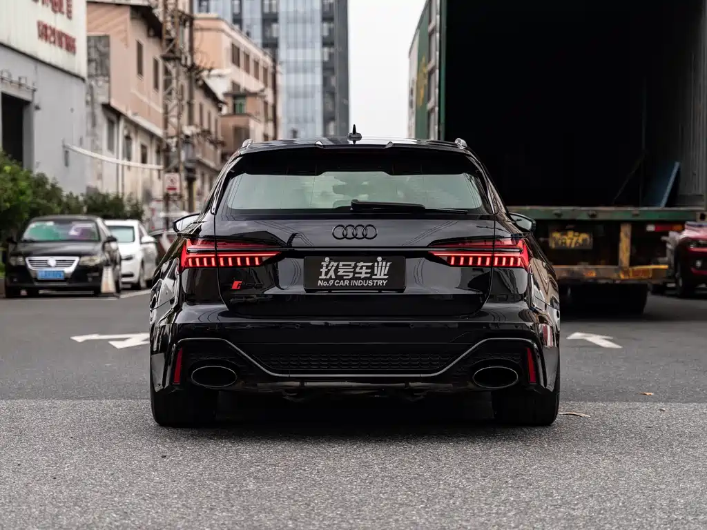 Audi RS 6 2022