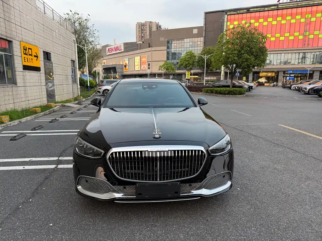Mercedes-Benz Maybach S-Класс 2023