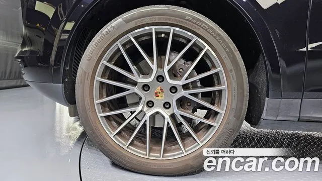 Porsche Cayenne 2022