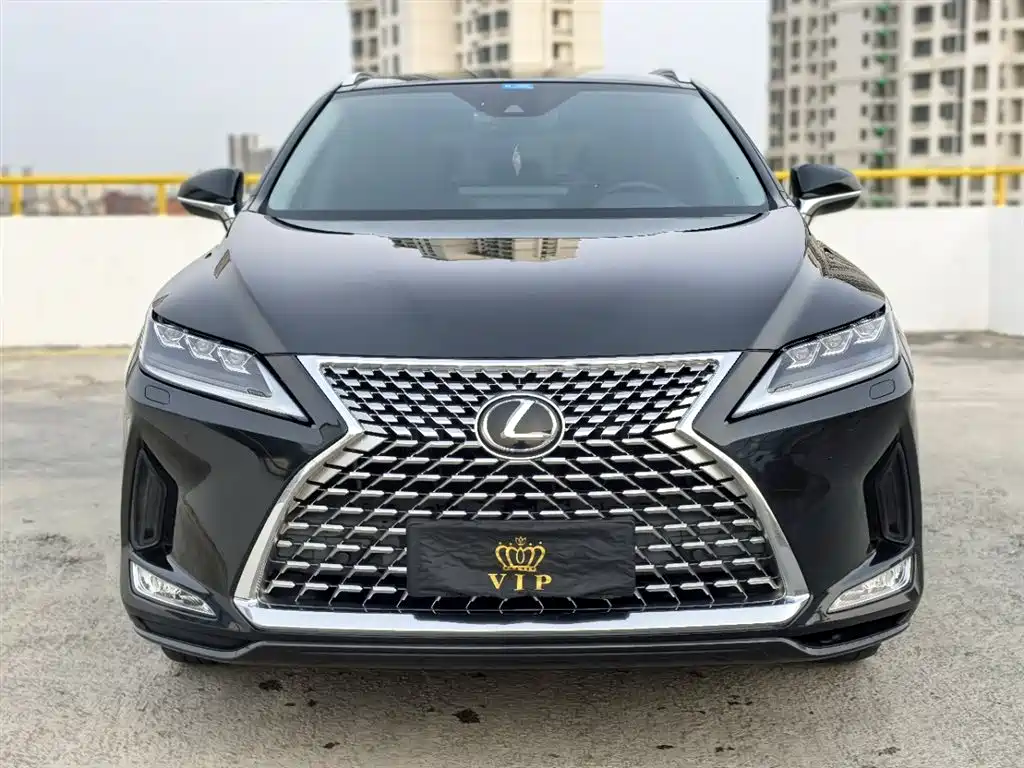 Lexus RX 2022