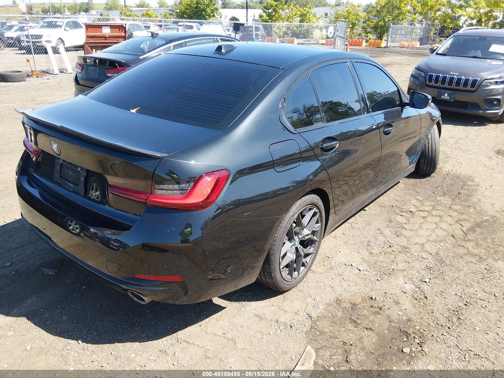 BMW 3 серии 2025