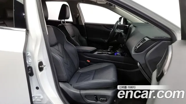 Lexus NX 2024