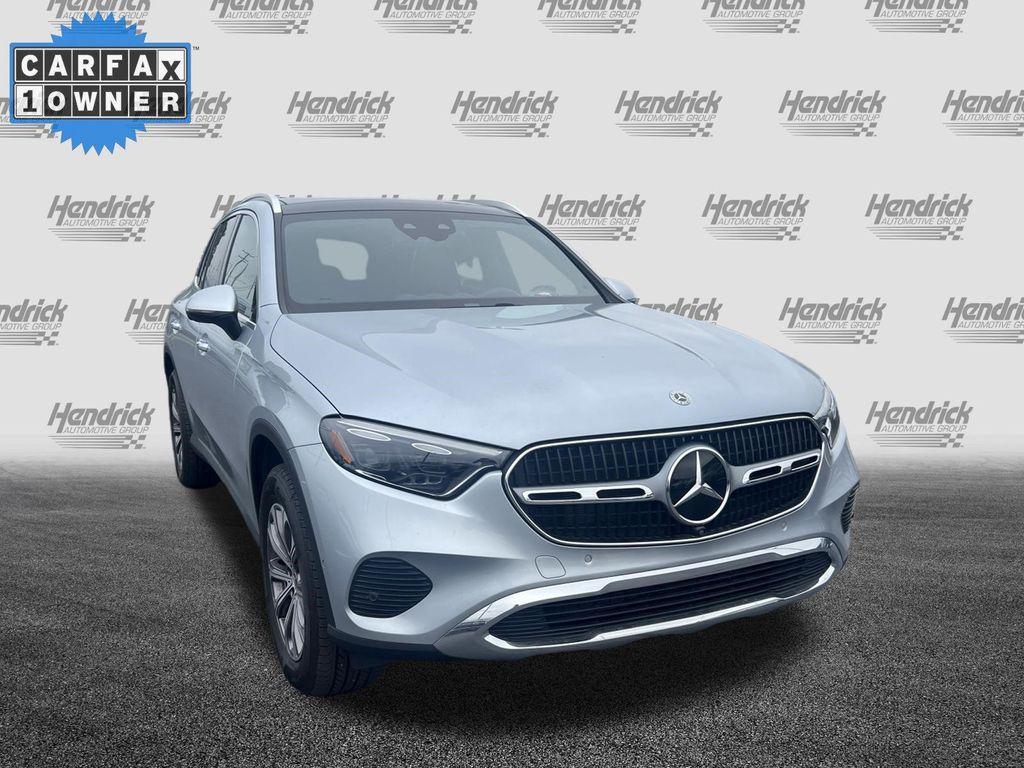 Mercedes-Benz GLC 300 2023