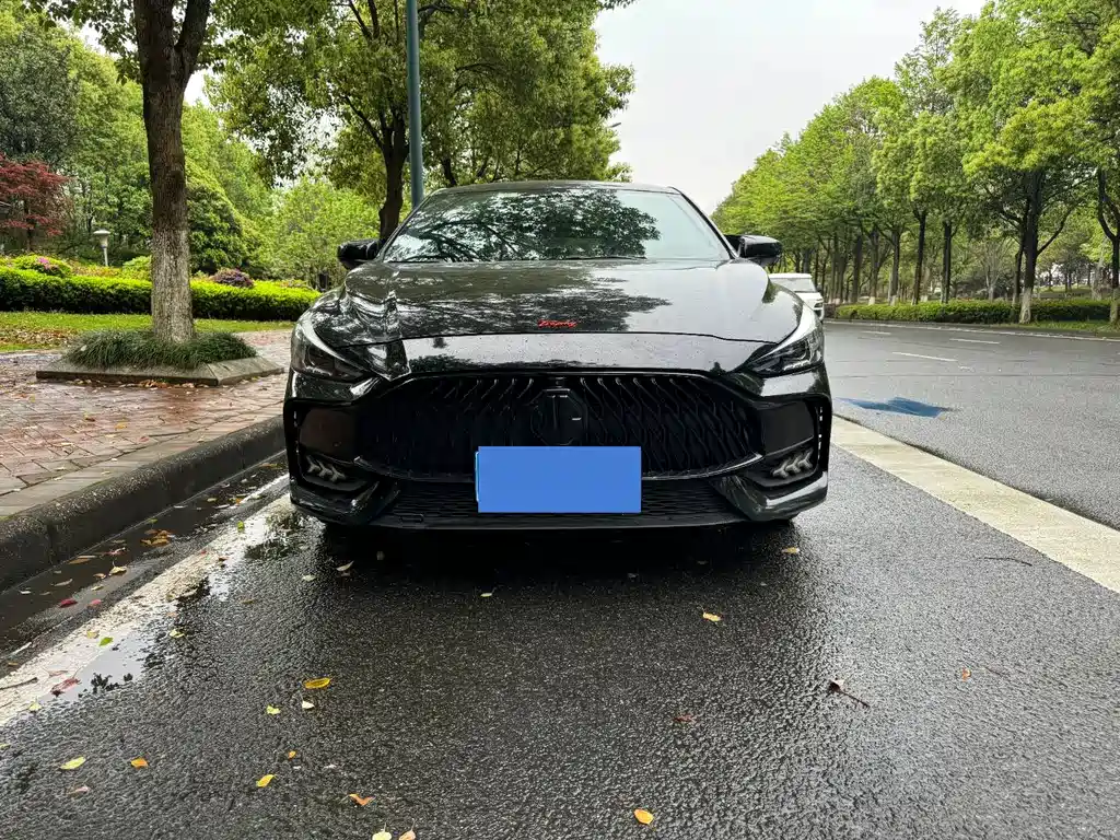 MG MG5 2021