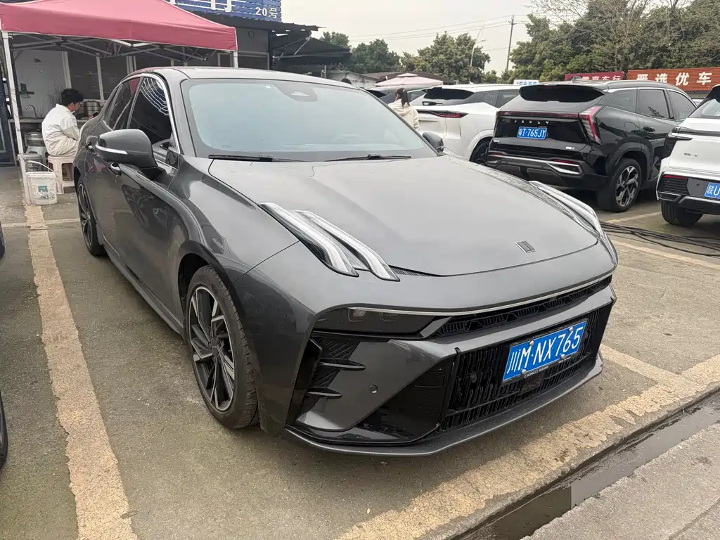 Lynk & Co 03 2023