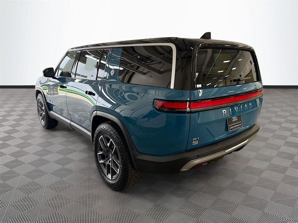Rivian R1S 2024