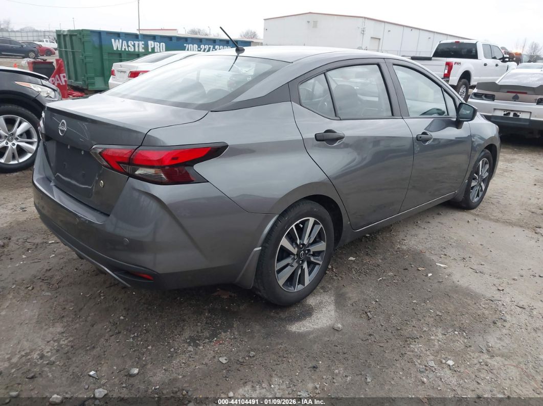 Nissan Versa 2024