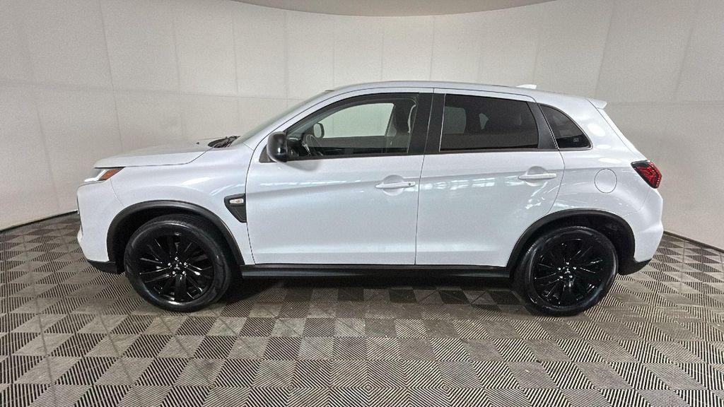 Mitsubishi Outlander Sport 2025