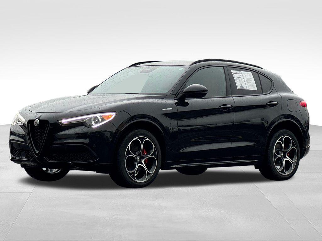 Alfa Romeo Stelvio 2023