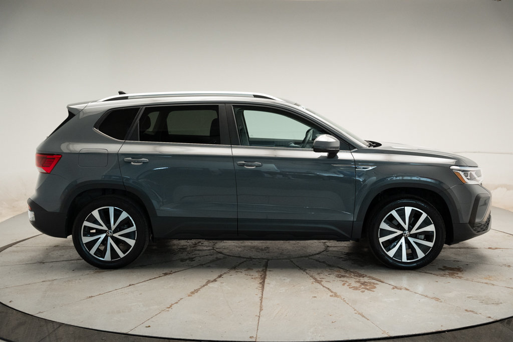Volkswagen Taos 2022