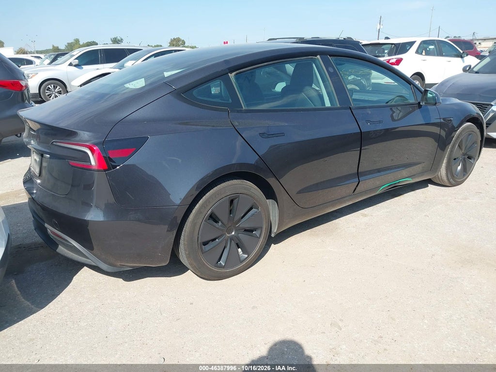 Tesla Model 3 2025