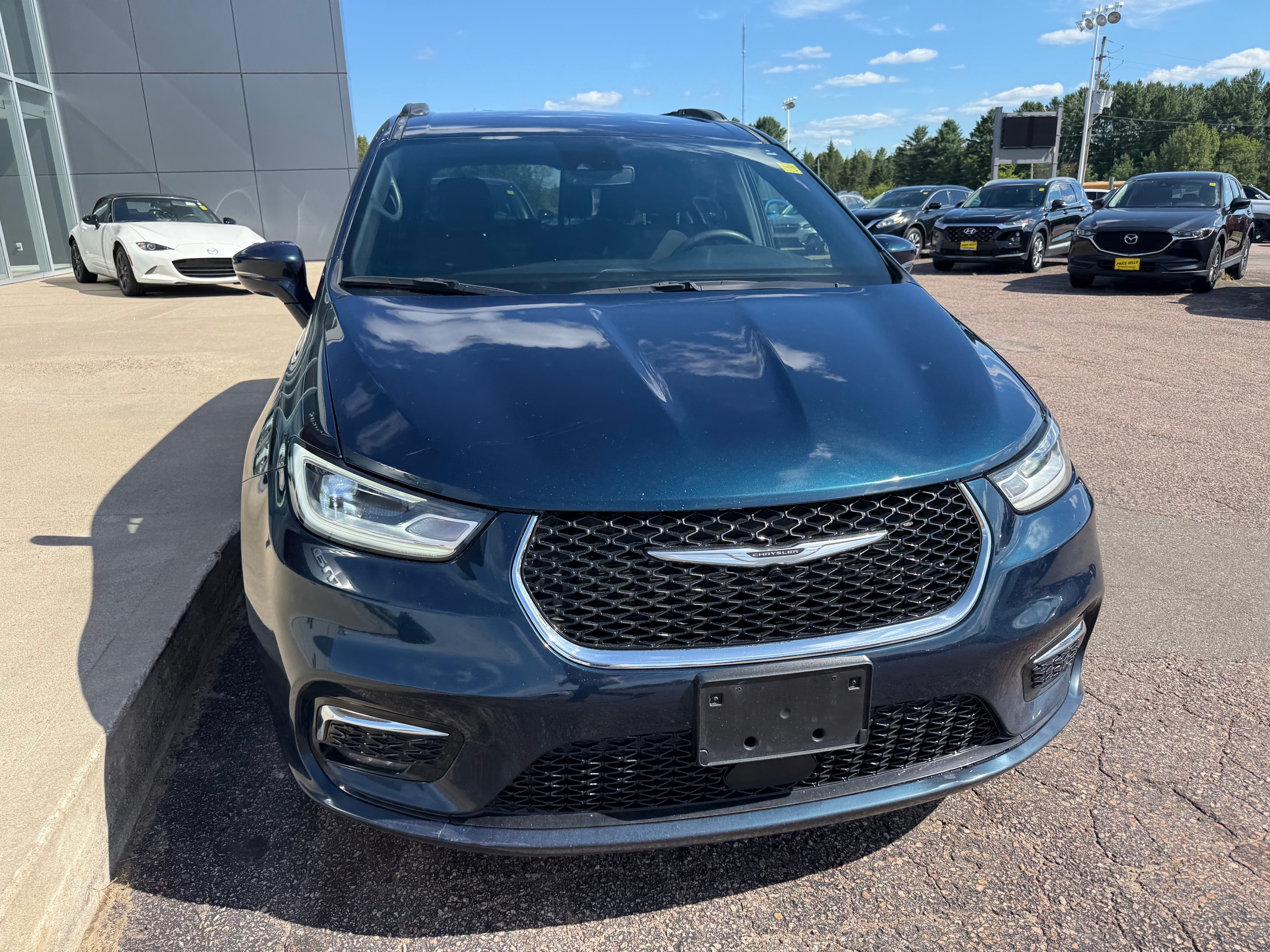 Chrysler Pacifica 2022