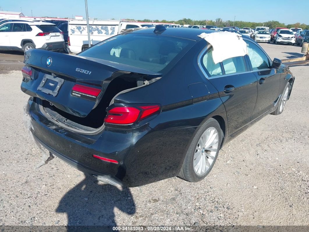 BMW 5 серии 2021