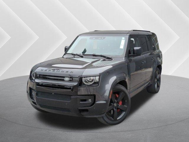 Land Rover Defender 2023