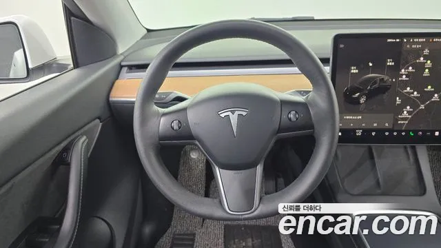Tesla Model Y 2022