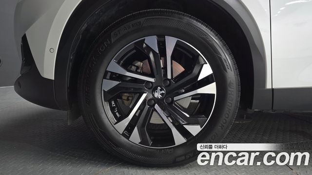 Peugeot 2008 2021